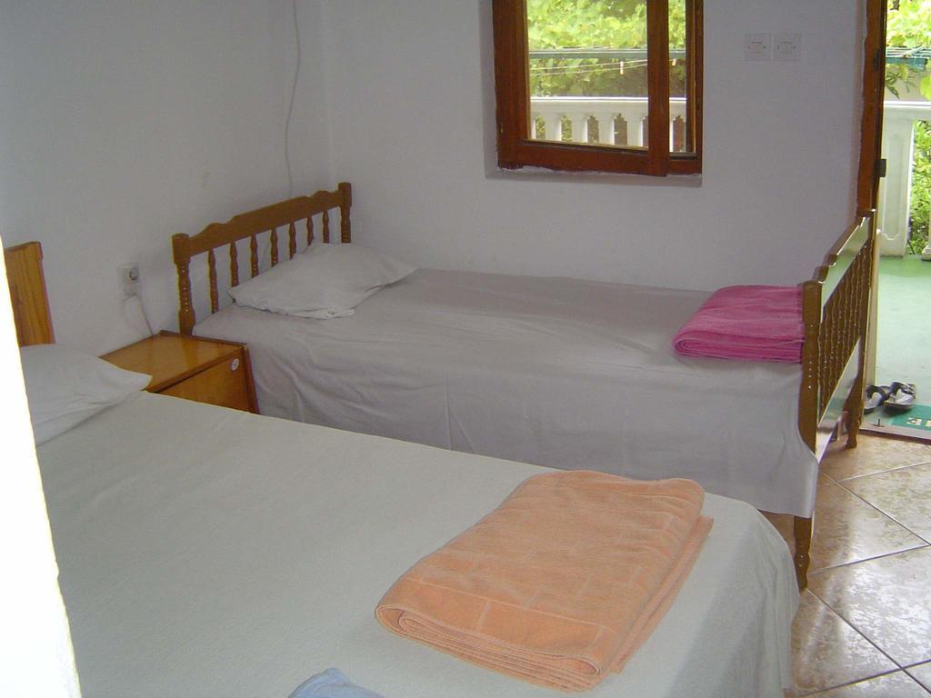 Apartments Sino More Tivat Oda fotoğraf